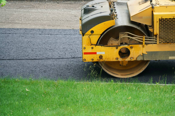 Reasons to Select Us for Your Driveway Paving Requirements in Lake Of The Pines, CA
